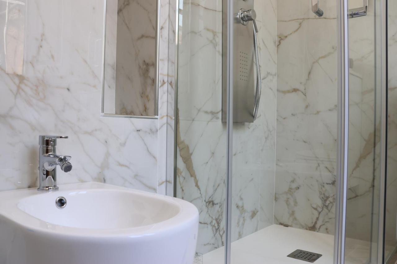 Hotel Il Borgo Civ.15 Paola Zewnętrze zdjęcie